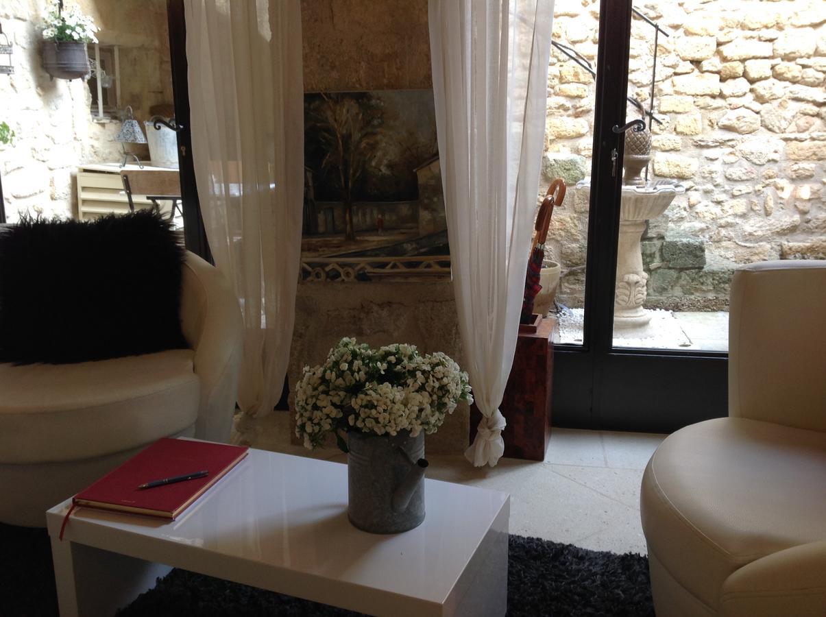 Bed and Breakfast Un Patio en Luberon Ansouis Exterior foto
